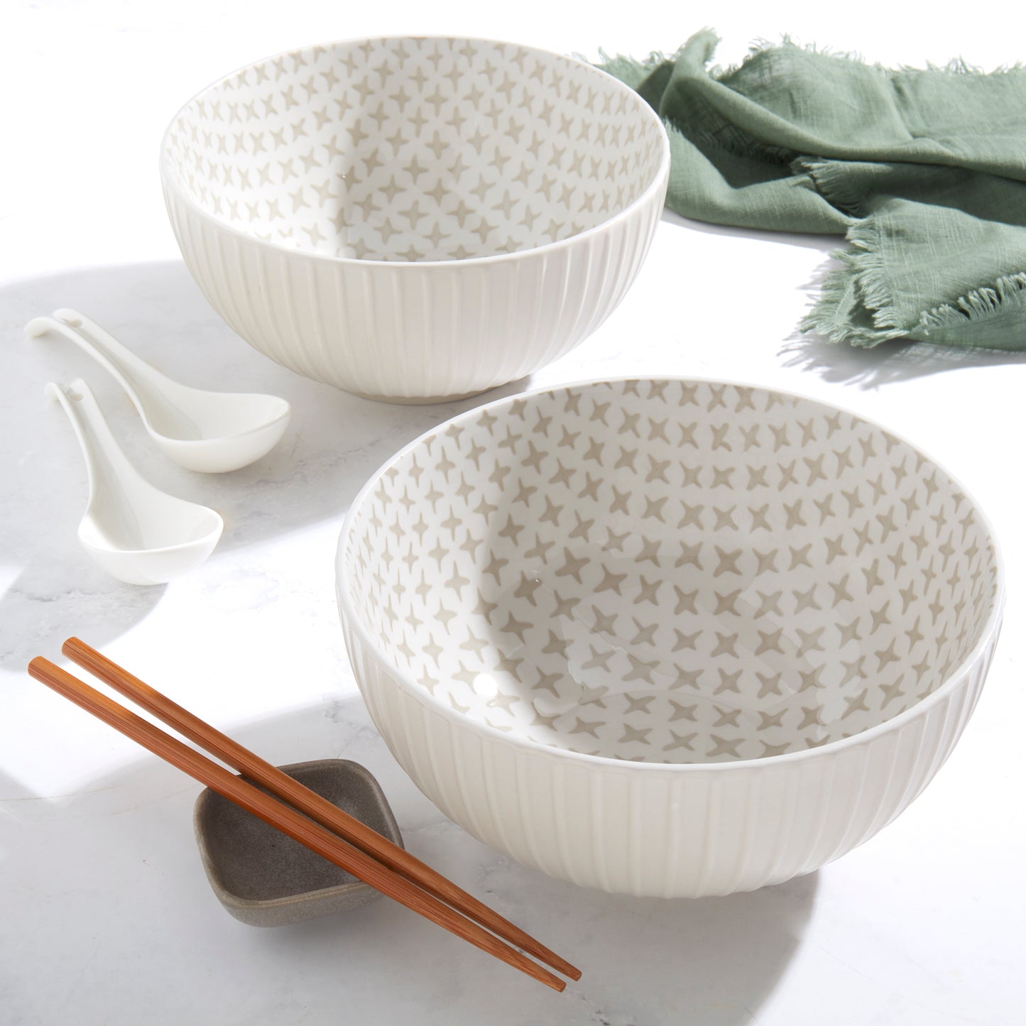 2-Piece 58oz. Ramen Bowl Set, Ivory Stars