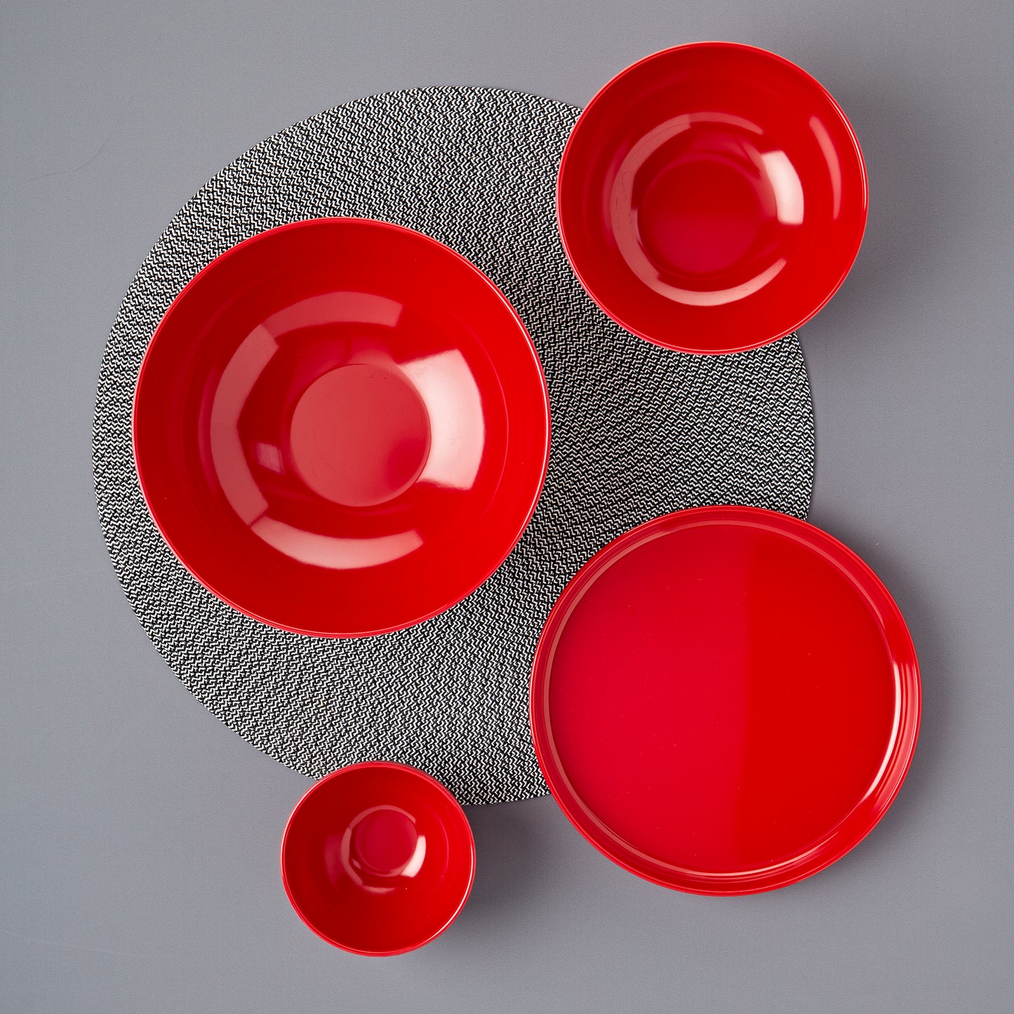 4-Piece Melamine Nesting Ramen Bowl Set with Plate/Lid