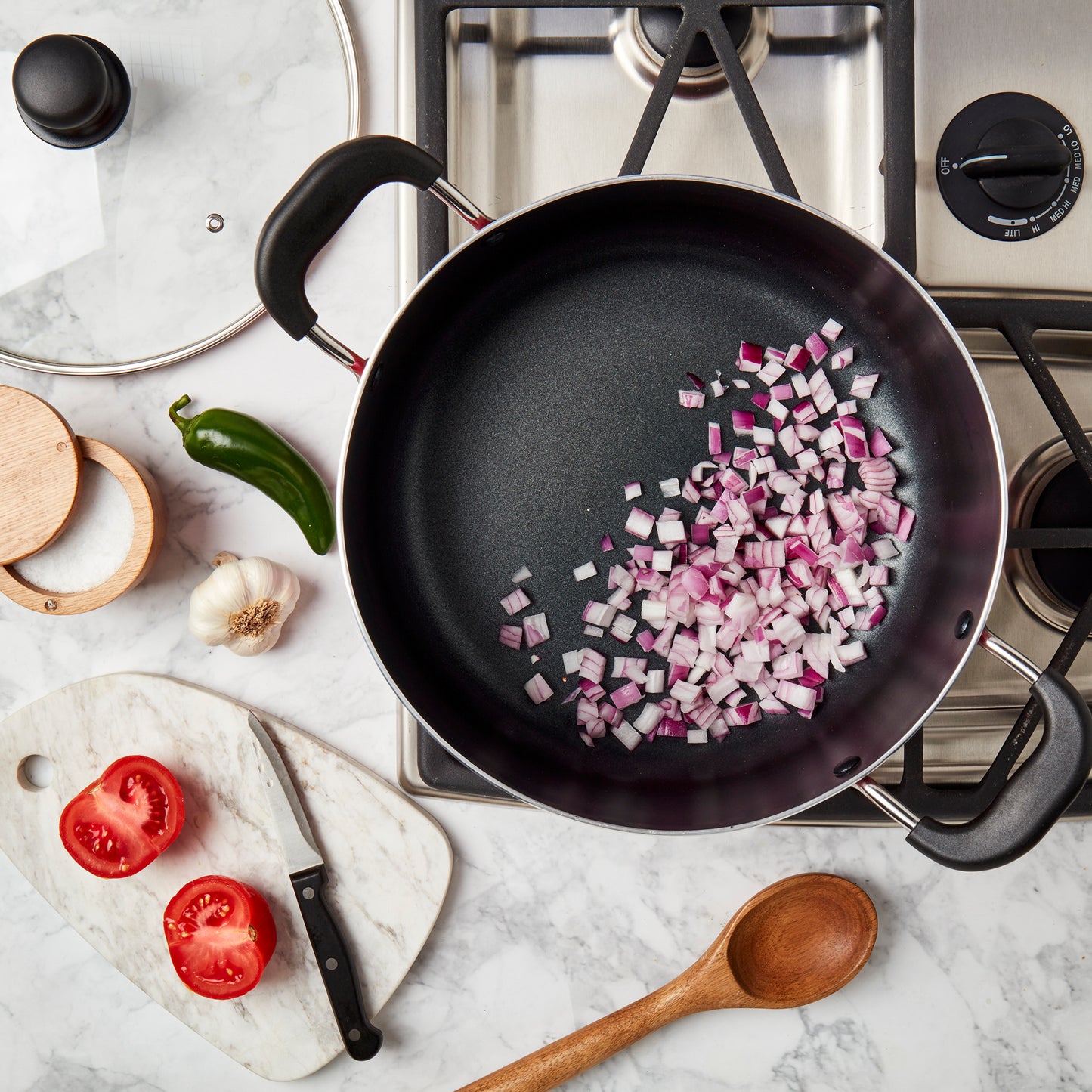 Non-Stick Aluminum Covered Family Cookers