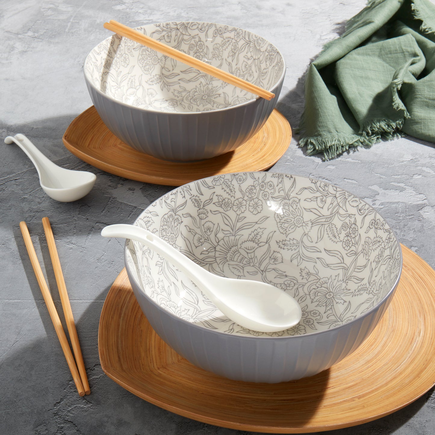 8-Piece Ramen Bowl Set with Chopsticks & Spoons, Dark Gray Floral